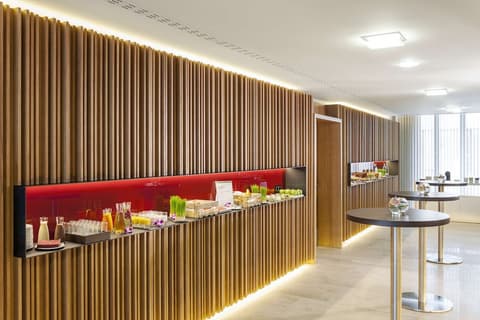 NH Collection Berlin Mitte Friedrichstrasse, Breakfast area