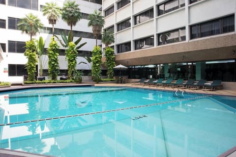 Asia Hotel Bangkok, Pool