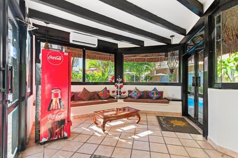 Riviera del Sol, Reception