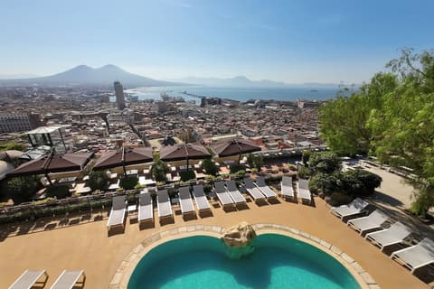 Hotel San Francesco Al Monte, Rooftop pool