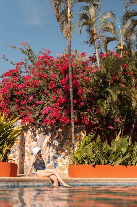 MARAVIDA Boutique Hotel & Resort, Pool