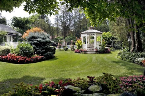 Oban Inn, Property grounds