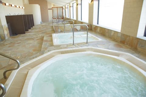 Okura Chiba Hotel, Spa