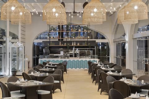 Crowne Plaza Vilamoura - Algarve by IHG, Restaurant