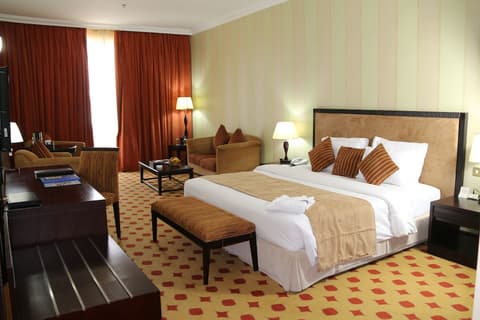 Grand Continental Hotel, Room