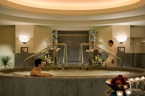 Four Seasons Hotel Riyadh, Spa