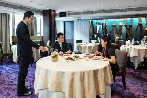 Nathan Hotel, Restaurant