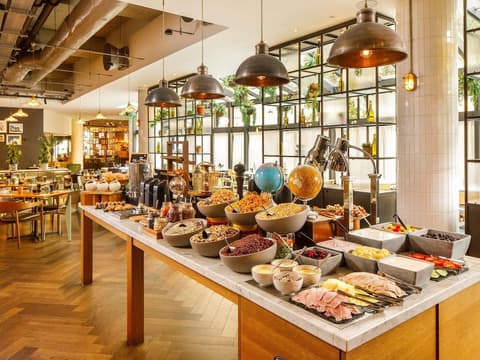 Novotel London Bridge, Breakfast area