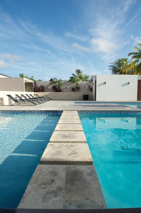 Trupial Hotel & Casino, Pool