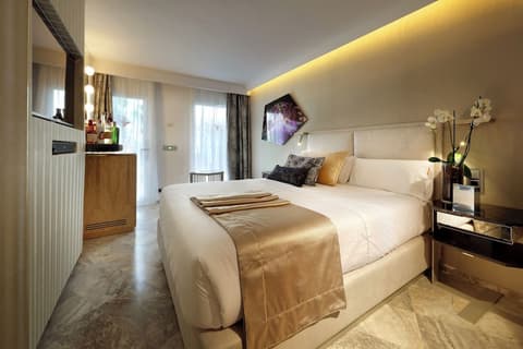 Ushuaïa Ibiza Beach Hotel - Adults Only - Club Entrance Included, Room