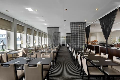 The Square, Breakfast area