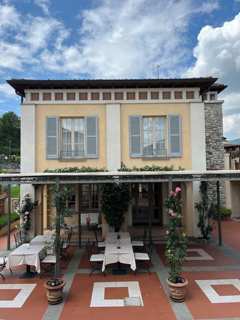 Romantik Hotel Relais Mirabella Iseo, Reception