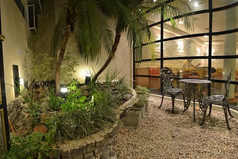 Sarmiento Palace Hotel, Living area