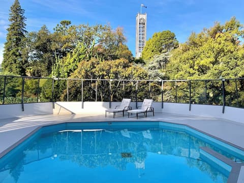 Rutherford Hotel Nelson, Outdoor pool