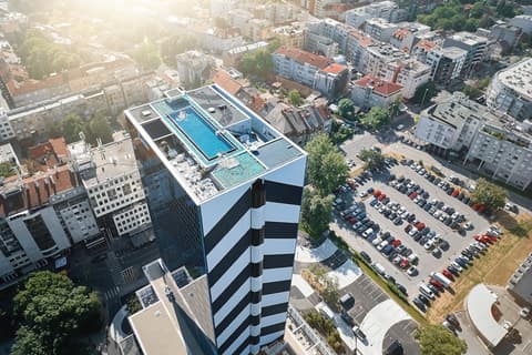 Zonar Zagreb by Maistra City Vibes, Rooftop pool