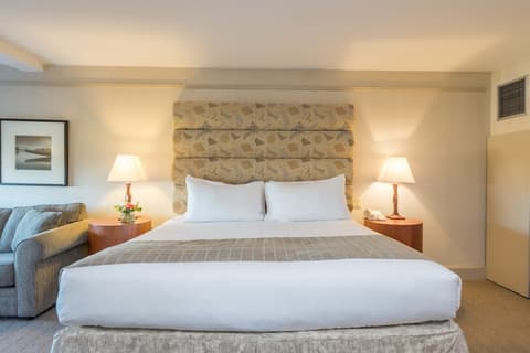 Breakwater Inn, Room