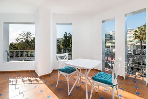 Hotel Boutique B51 Puerto Banús, Balcony