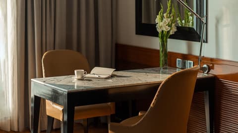 InterContinental Marine Drive Mumbai by IHG, Room