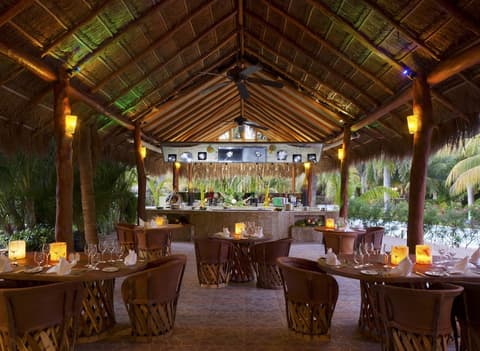 El Dorado Royale, Catamaran, Cenote, All & More Inclusive Adults Only, Restaurant