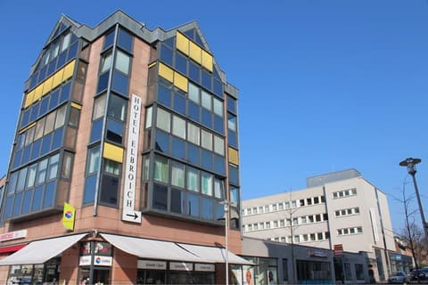 Hotel Elbroich Düsseldorf, Front of property