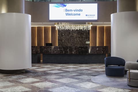 Wyndham Ibirapuera Convention Plaza Hotel, Reception