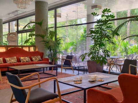 H10 Marina Barcelona, Lobby sitting area