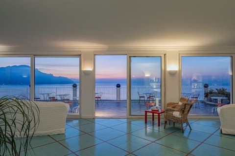 Le Terrazze - Adults Only, Reception