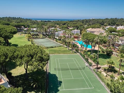 Ria Park Hotel & Spa, Tennis court