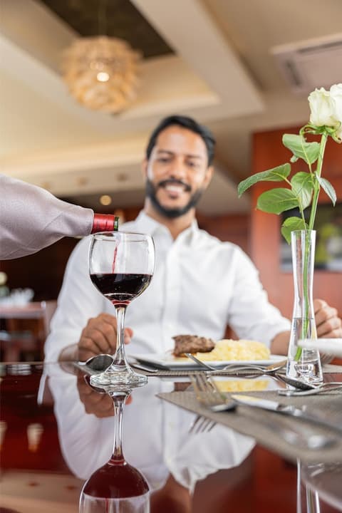 Centro Plaza Hodelpa, Miscellaneous