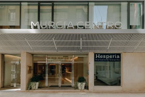 Hesperia Murcia Centro, Exterior