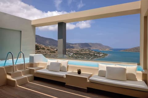 Domes Aulus Elounda All-Inclusive Resort, Curio by Hilton, Living area