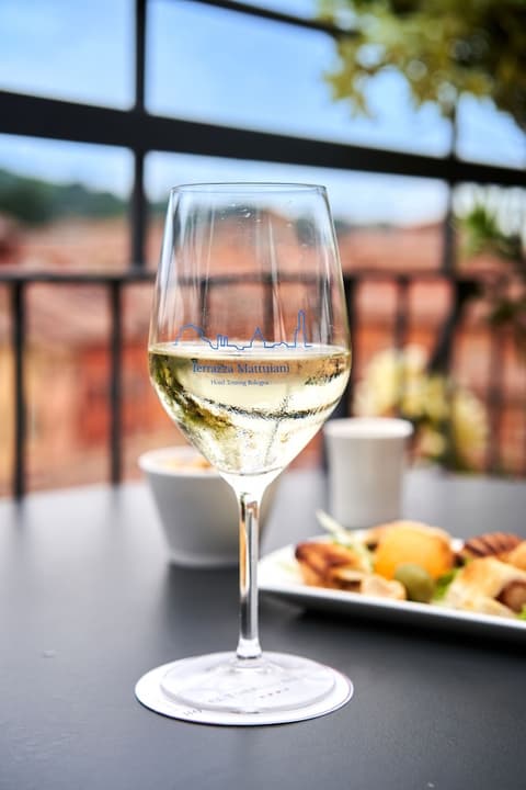 Touring Hotel, Lobby lounge