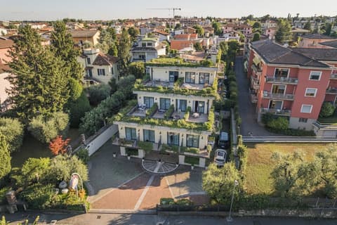 Admiral Hotel Villa Erme, Front of property