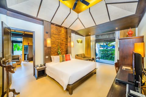 Impiana Beachfront Resort Patong, Phuket, Room