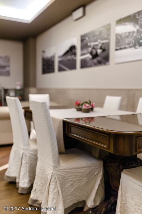 Hotel Donatello Imola, Lobby