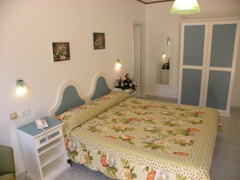 Hotel Ristorante Borgo La Tana, Room