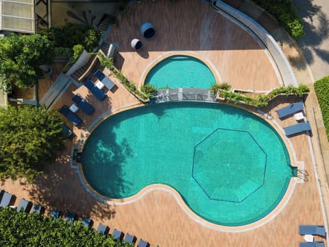 Krabi Tipa Resort, Pool