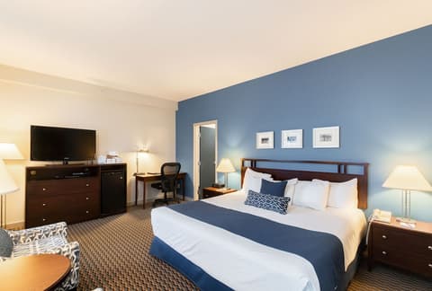 Ocean Promenade Hotel, Room