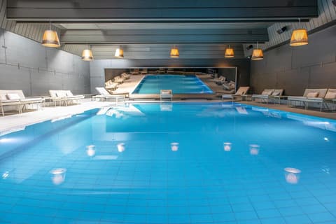 Schweizerhof Zermatt, Indoor pool