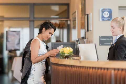 Hotel UTO KULM car-free hideaway in Zurich, Reception