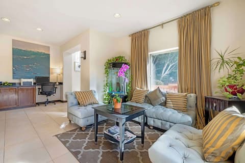 Best Western Downtown San Diego, Lobby