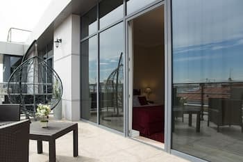 Grand Hotel Emerald, Terrace/patio