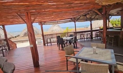 Mata Rocks Resort, Breakfast area