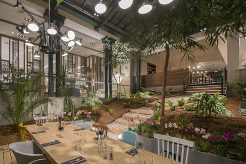 Hôtel l'Elysée Val d'Europe, Restaurant