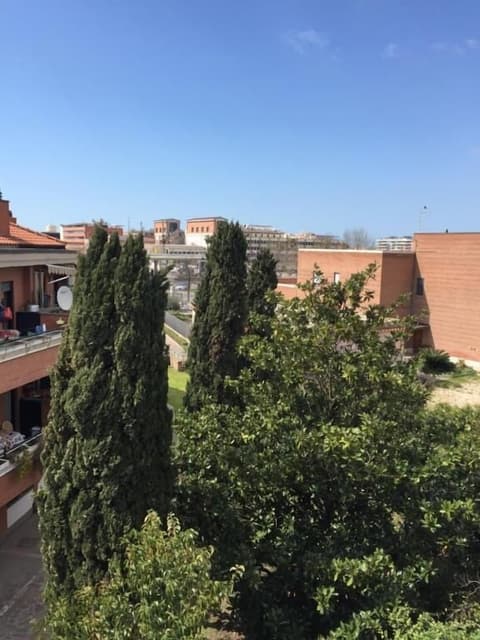 E H SUITES ROME AIRPORT, Miscellaneous