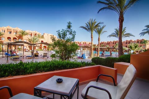 JAZ Makadi Oasis Resort, Terrace/patio