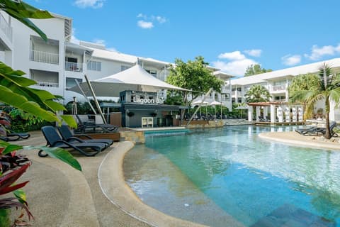 Mantra PortSea, Outdoor pool