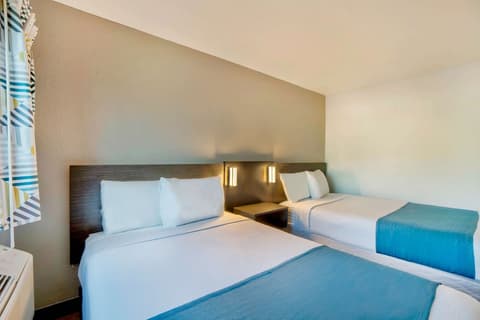 Motel 6 Fort Lauderdale, FL, Room