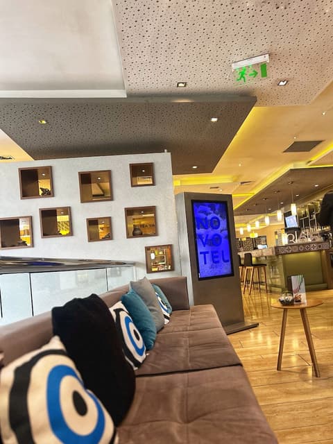 Hotel Novotel Santiago Vitacura, Lobby