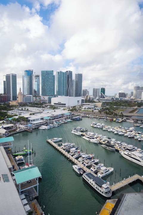 Circa 39 Miami Beach, Exterior